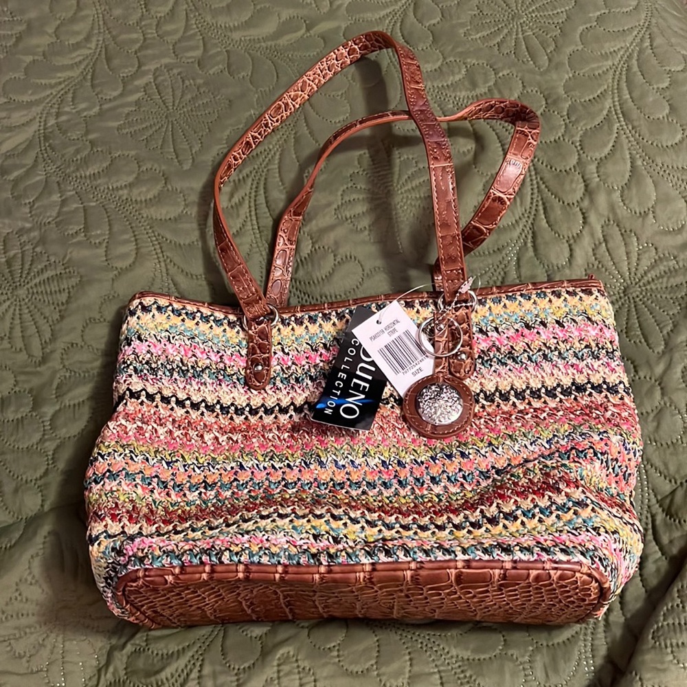Bueno purse